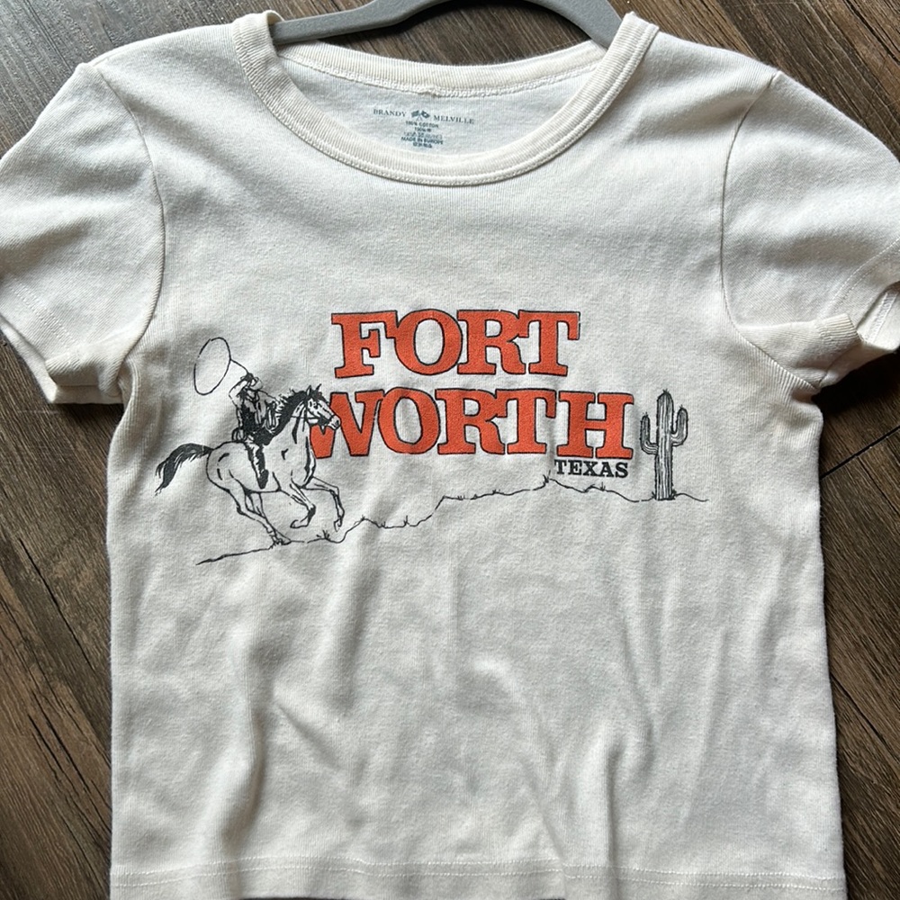 Brandy Melville tee